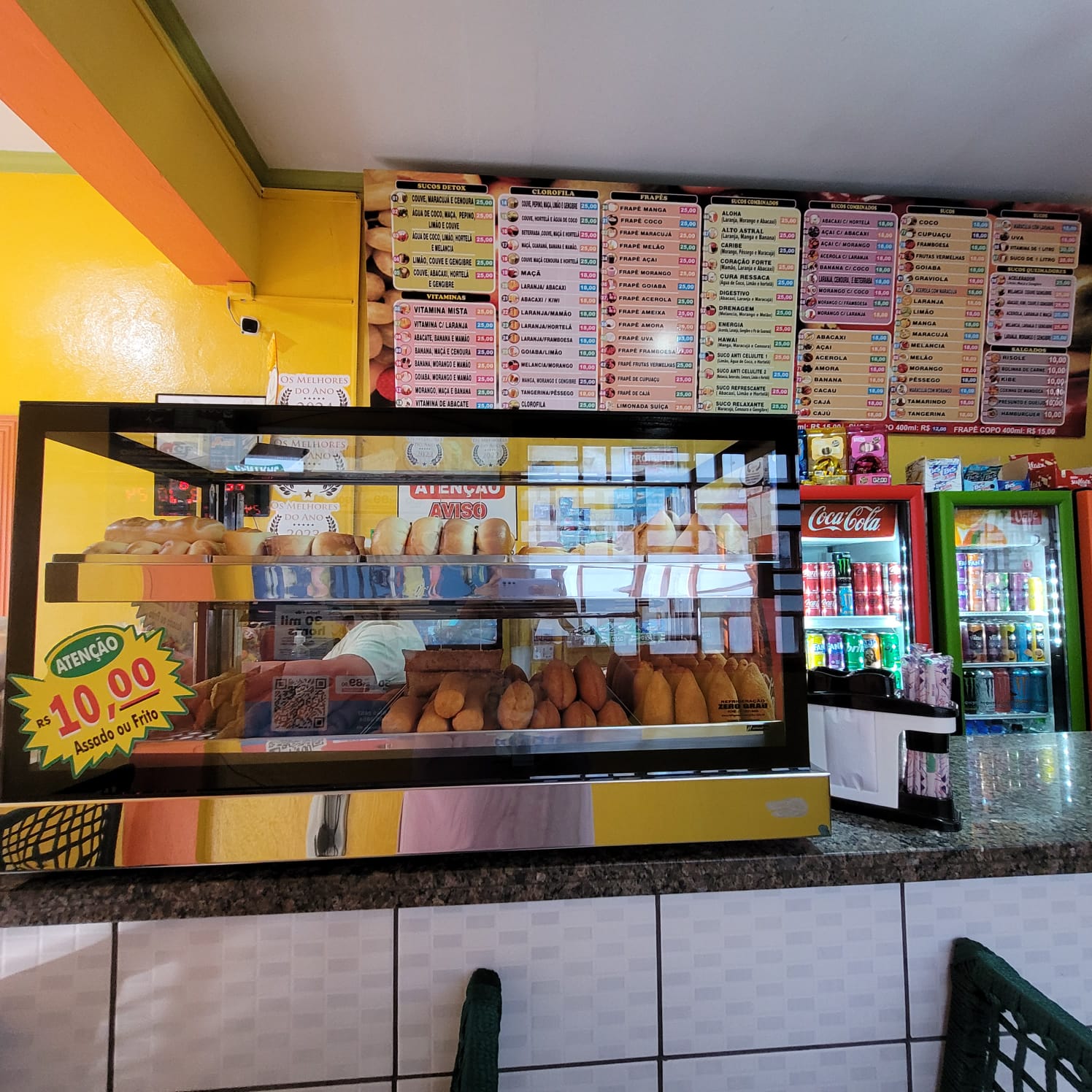 Casa de Suco e Cachorro Quente Central