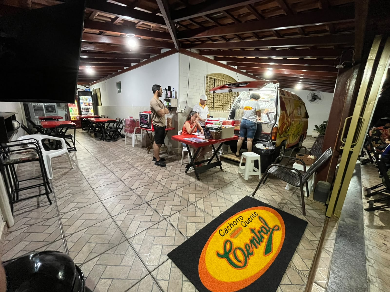  Casa de Suco e Cachorro Quente Central